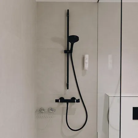 Апартаменты Dream - Stylish With French Balcony