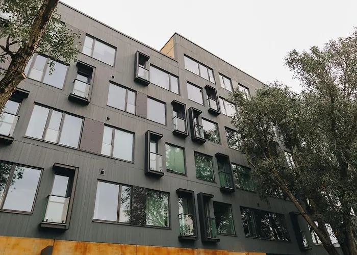 Dream - Stylish With French Balcony